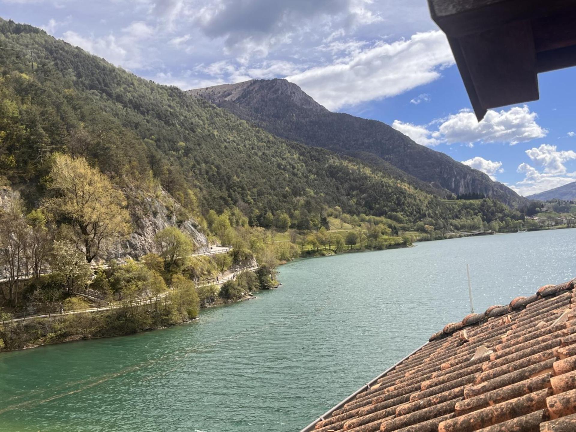 Hotel Lido Pieve Di Ledro Ngoại thất bức ảnh