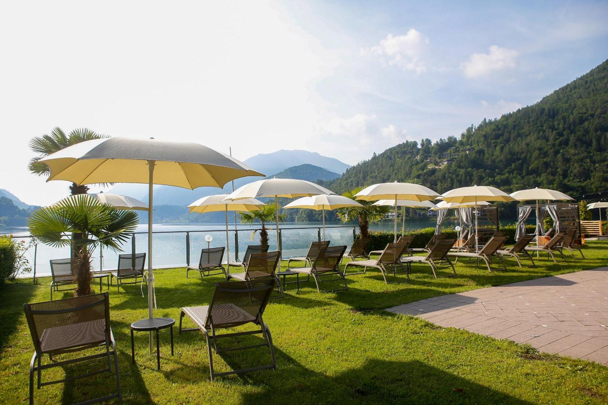 Hotel Lido Pieve Di Ledro Ngoại thất bức ảnh